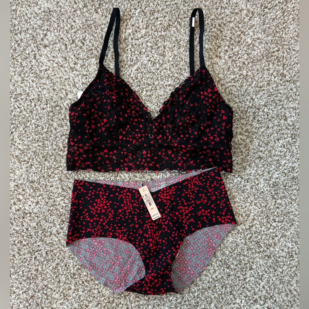 🆕 NWT Victoria’s Secret Matching Black Panties & Bralette Lingerie Size Medium